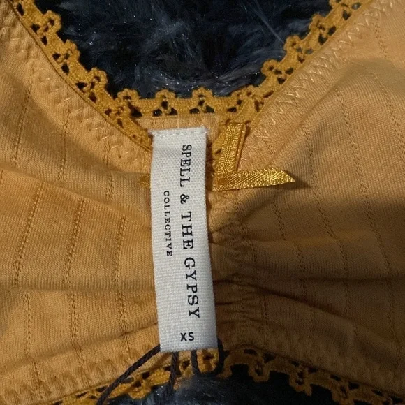 Spell & The Gypsy Collective X- Small - Picture 3 of 4